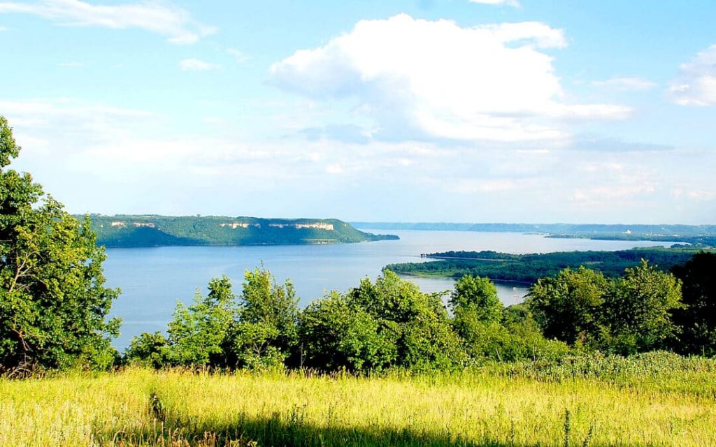 Visit Lake City MN - LODGING - Frontenac State Park