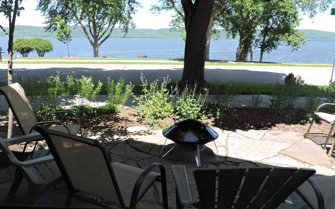 Visit Lake City MN - WHERE TO STAY - Park Place