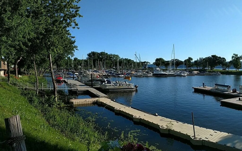 Visit Lake City MN - ON THE WATER - Hansen's Harbor
