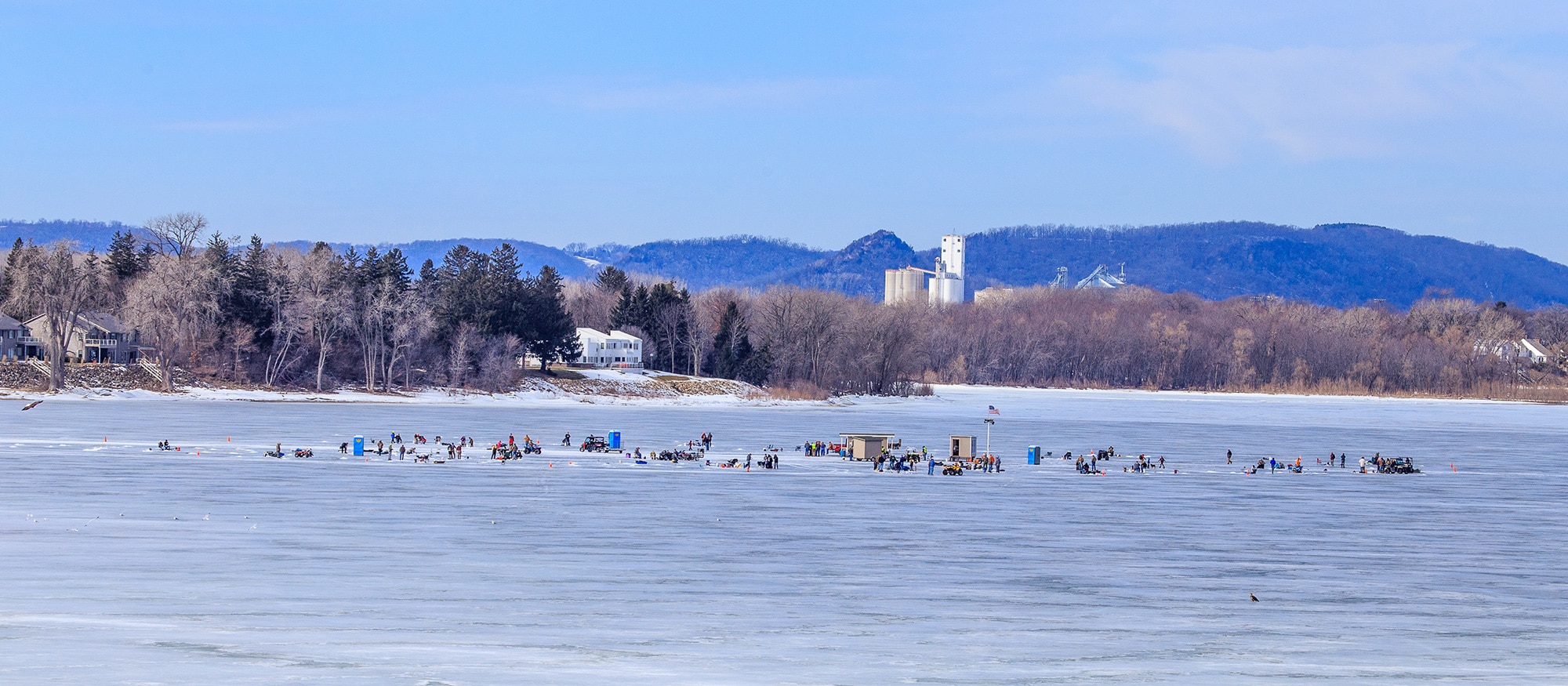 Visit Lake City MN - WHAT TO DO - Ice Fishing